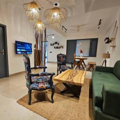 Luxury home with projector room near Kasauli