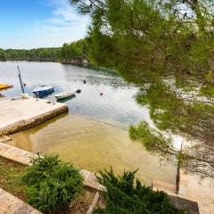 1 Bedroom Awesome Apartment In Krusevo