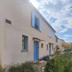 Lovely Home In Saint-Laurent-De-La-Ca