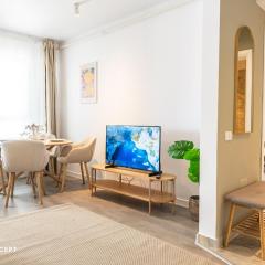 Central Spacious Apartment 513