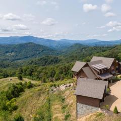 Bear Haven Hideaway at Eagles Nest