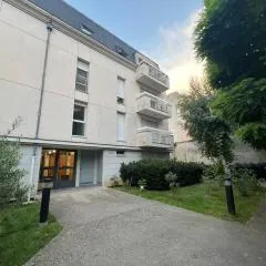 Cosy logement entier à Asnières sur Seine