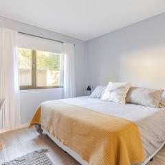 Bello apartamento con parque, cálido y acogedor