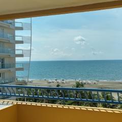 Newly Remodeled intro rate Caribbean Beachfront Getaway