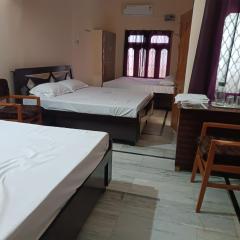 RaghuvarDham Delux AC 3 Double Beds