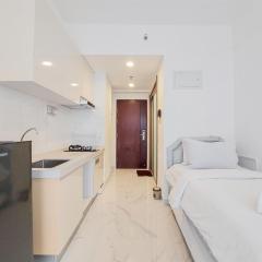 Good Deal and Comfortable Studio at Sky House BSD Apartment By Travelio