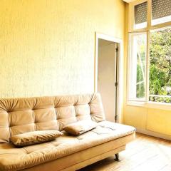 Apartamento Acolhedor Com Vista para o Mar