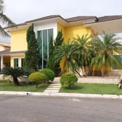Casa em condomínio com Praia Reservada