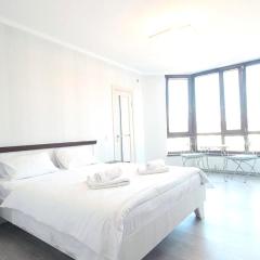 "Deluxe Apartments" L 26-10 - 11217