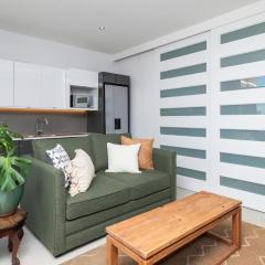 Stylish Green Point Apartment