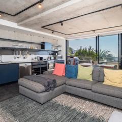 40 on L Modern Oasis with Stunning Views