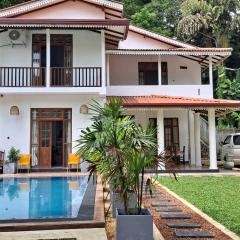 Villa 365 thalpe