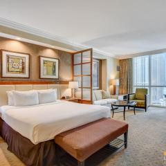 MGM Signature-14-619 Strip View Jacuzzi Studio