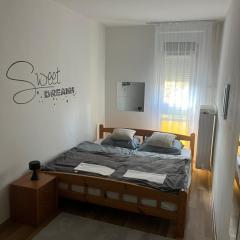 Leon Apartman