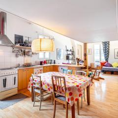 GuestReady - Loft Élégant pour Deux avec Bureau