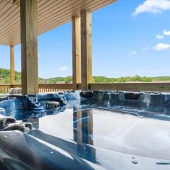Free SDC Tickets, Pvt Hot Tub, Near Silver Dollar City, Golf Course, Bright Floorplan