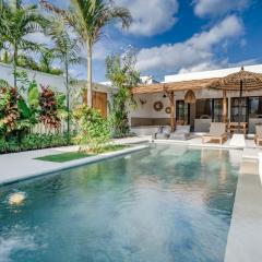 Villa Ruta I and II at Nyanyi Beach