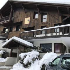 Superbe duplex avec balcon, terrasse et garage, 3 chambres, internet - FR-1-342-222