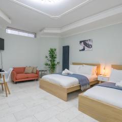 Finchley Road Studios & Apartments by PrimeCityHosts