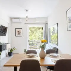 Oikía - Refined City Living