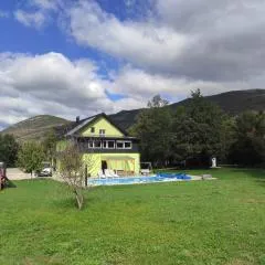 Lika Relax and Party House with sauna, jacuzzi and outdoor heated swimming pool