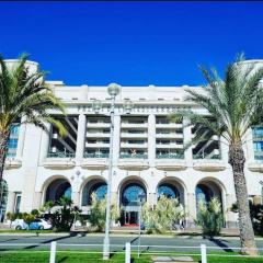 Le Grand Palais de la Méditerranée Beach Access Apartments - Top Choice In Nice