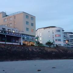 Marina Metro Hotel