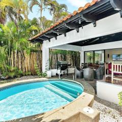 Lovely Condo w - Private Pool