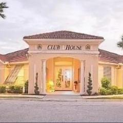 Resort Community 4 Bedroom Family Home, Pool & 15 Min Disney