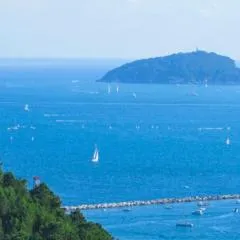 Dalla Isi il giardino sul golfo