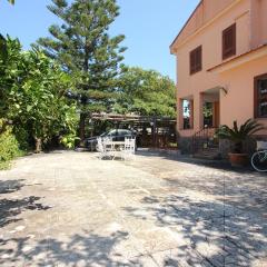 3 Bedroom Lovely Home In Capaccio Scalo