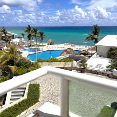 Brisas Shores Terrace, Beachfront Apartments 1 bedroom with pool, Cancun hotel zone