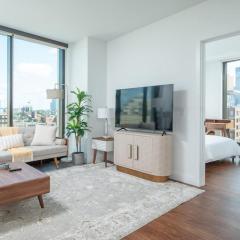 Back-Bay 2BR Penthouse w Roof top and GYM