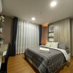 501B #1km to central festival #5 km to lee garden