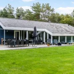 4 Bedroom Amazing Home In Nørre Nebel