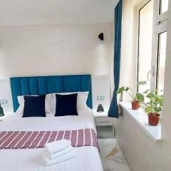home hotel registan