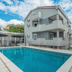 Holiday home Viktoria with pool