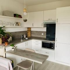 Charmant T2 a 500 m du port avec parking privé