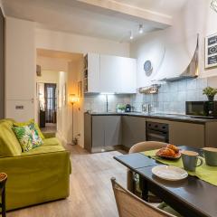 Centro Storico Piazza Castello Cozy Suite AC