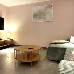 Lightplace - Boxspring - Parkplatz - Netflix