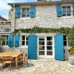 Stone House Orsera