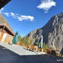 Tiger Leaping Gorge Sean’s Spring Guesthouse