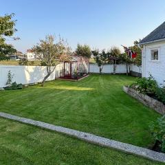 2 Bedroom Lovely Home In Borhaug