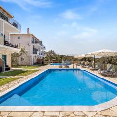 Gkountis Deluxe King Suite 2