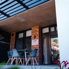 109 Mossel Cove Home away from Home