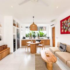 Las Casas Canggu Studio Villa with Private Pool