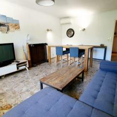 Bas de villa avec piscine