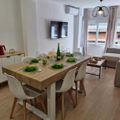 MAYCO Lovely Apartment II by SunCastle apartamentos