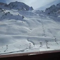 Studio 4 couchages La mongie tout confort pied des pistes