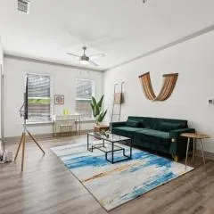 Overlook 3005 Luxe Modern Corporate 2Bd Apt